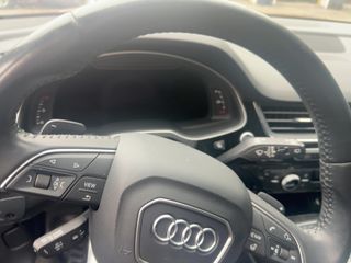 2018 Audi Q7 3.0T Premium - Interior Instrument Cluster / Odometer Image